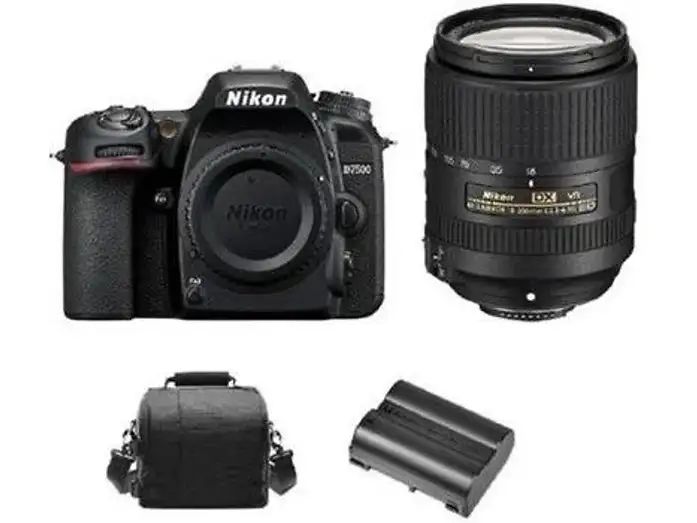 Nikon D7500 Kit AF-S DX 18-300mm f/3.5-6.3G ED VR Fotocamera Digitale 20.9 MP Nero